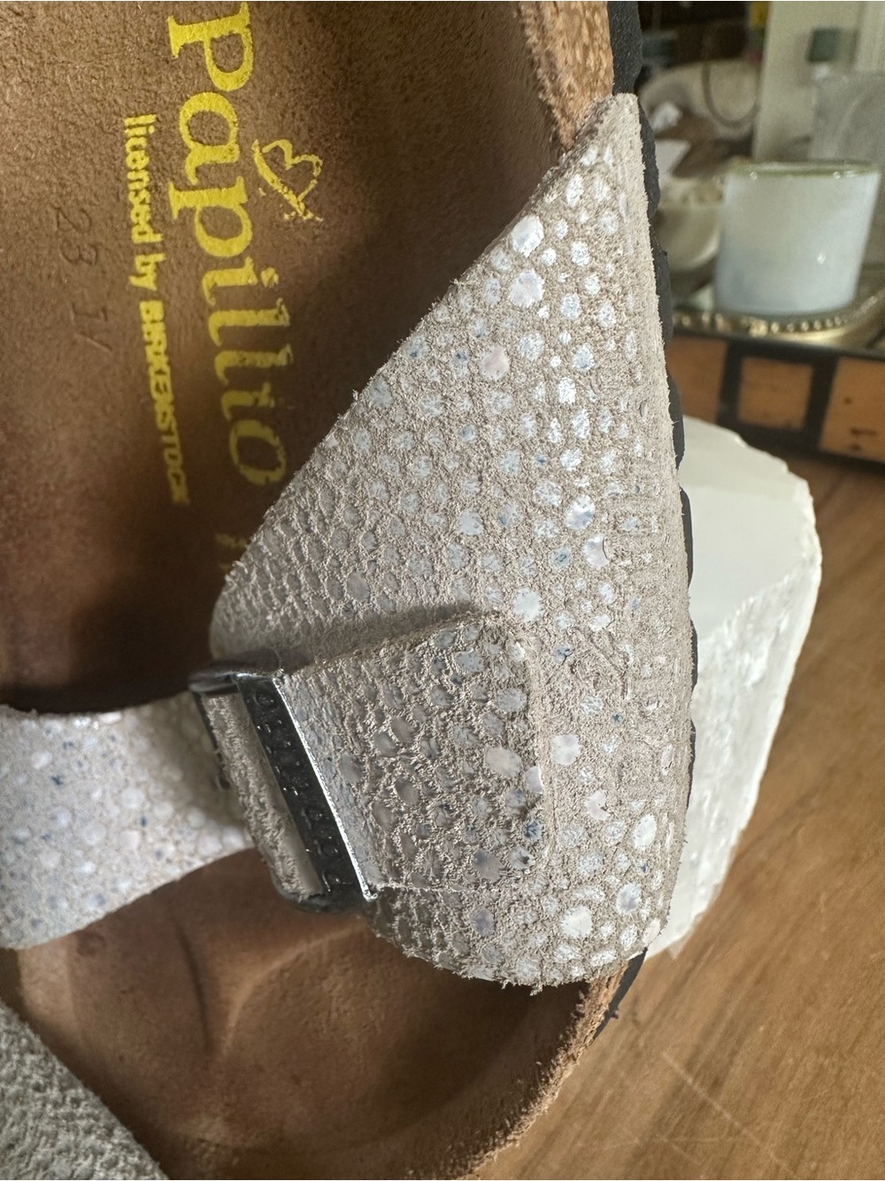 Papillio Women's Silver Textured Single-Band Cork Slide sandal Size 7 Like new - Picture 3 of 8
